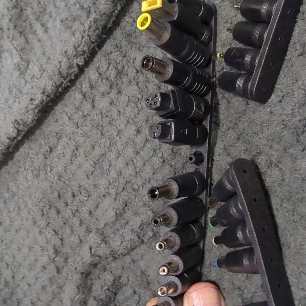 Black Universal Adapter Tips Set 34 Included - Picture 5 of 7